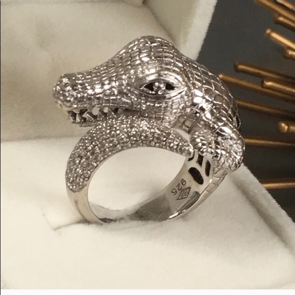 ISO MATCHING RING!!! Ss n diamond crocodile cuff - Picture 3 of 3